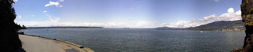 Vancouver_bay.jpg 